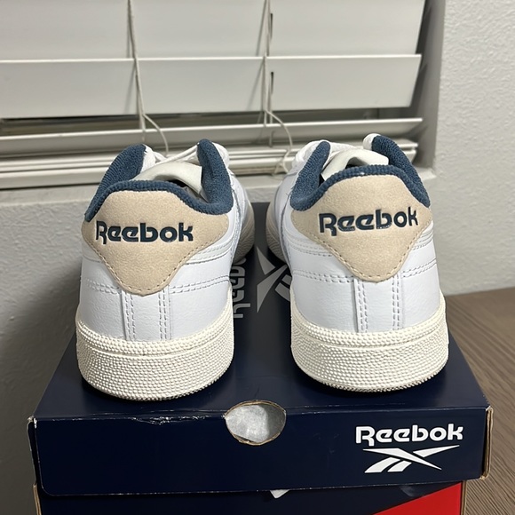 NWT Reebok Women's Club C 85 Shoes - White/Blue/Beige - Code: 100033086 - Picture 12 of 12